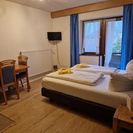 Aparthotel Ferien- Und Reiterhof Ochsenkopf *
